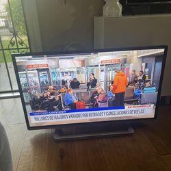 Tv 42” Not Smart 