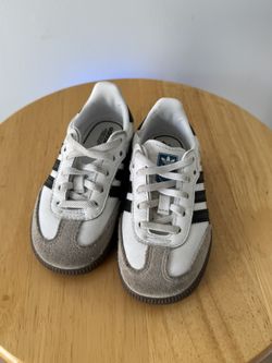 Toddler ADIDAS size 7