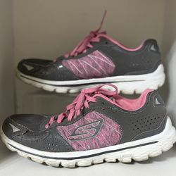 Women’s Skechers