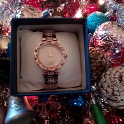 🎄 3 DAYS LEFT TO SHOP!!🎁. ABSOLUTELY GORGEOUS MONTRES PRESTIGE X WOMEN'S WATCH IN ROSE GOLD, BY INVICTA