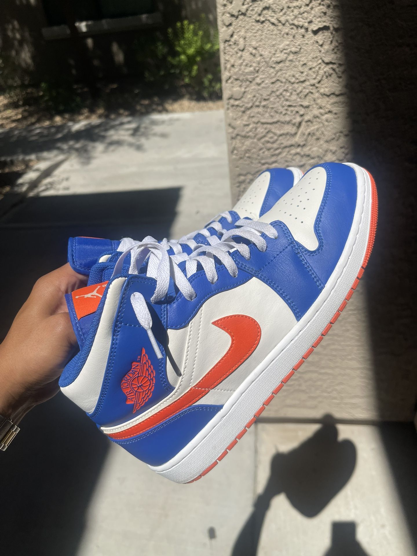 JORDAN 1 MID “KNICKS”