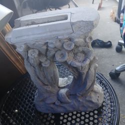 Rose stone thingy lol