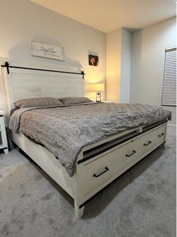 King bed