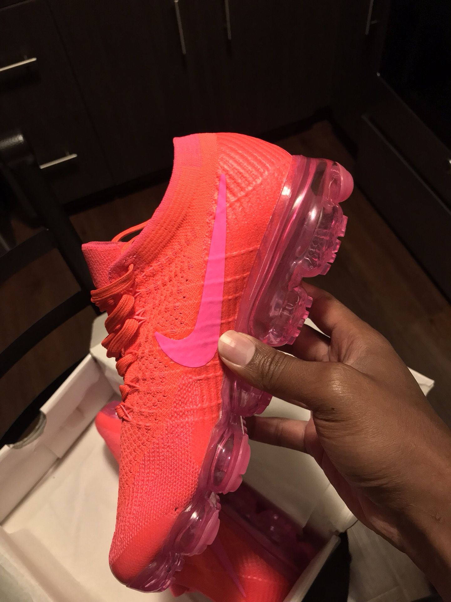 Air vapormax hyper punch top