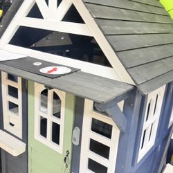 Kids Outdoor Playhouse,Cedar Gray Wooden Play House for Kids Ages 3-8, with Play Kitchen, Interactive Doorbell, Toy Phone, Sink, Flowerpot