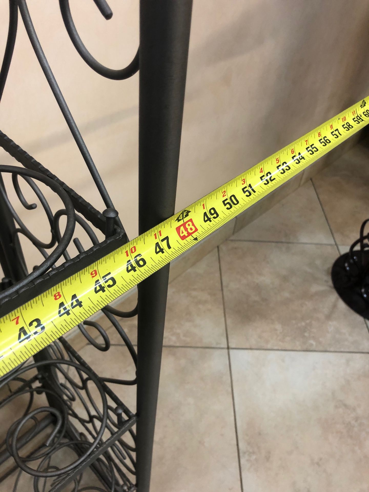 Iron rod shelve