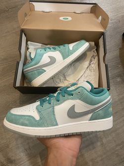 Jordan 1 Low New Emerald 