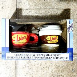 Gilmore Girls Luke's Coffee Shop