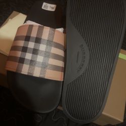 Burberry Slides 