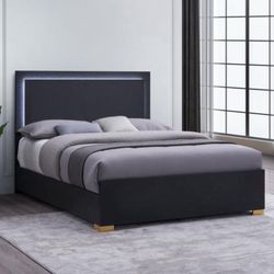 4 PC BEDROOM SET BRAND NEW IN BOX (MATTRESS AND CHEST SOLD SEPARATELY)