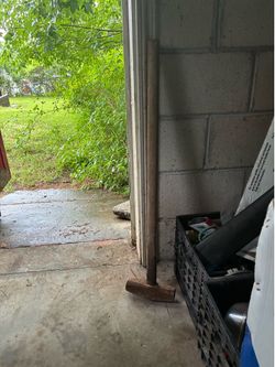 Sledge hammers