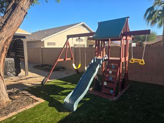 Playground set