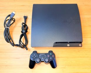 Sony PlayStation 3 Black Japanese Slim 250GB Console CECH-2000B With Controller.