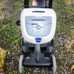 Pool vacuum power supply 