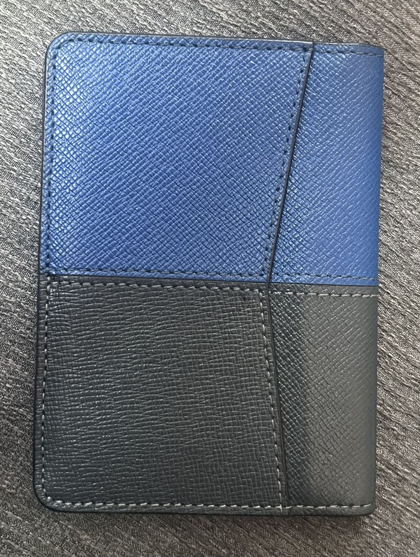 Authentic Louis Vuitton  Unisex Wallet