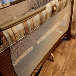 Baby Crib 