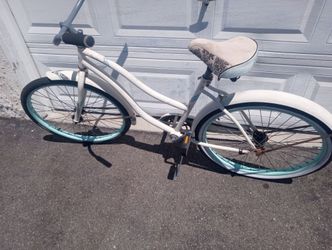 WOmens beach CRUISER