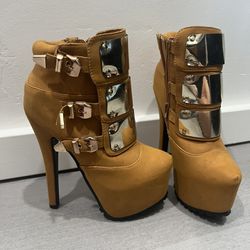 Women’s Stiletto Boots