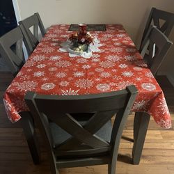 Dinning Table 