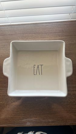 Rae Dunn Baking Dish