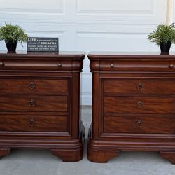 (2) Beautiful Dark Brown 4-Drawer Large Wood Night Stands 