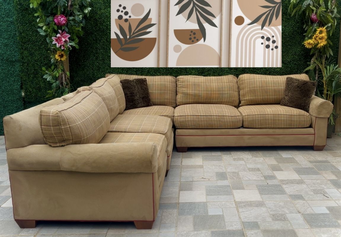 (Free Delivery 🚚) Dark Tan 4-Piece Modular Couch🛋️ 