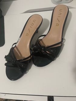 Kitten black heels
