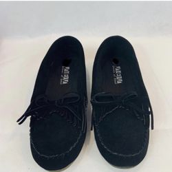 Brand New Women’s Black Fringe Flats- Size 7