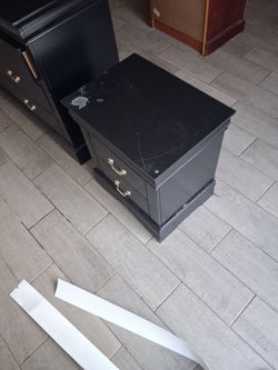 3 dressers full set.