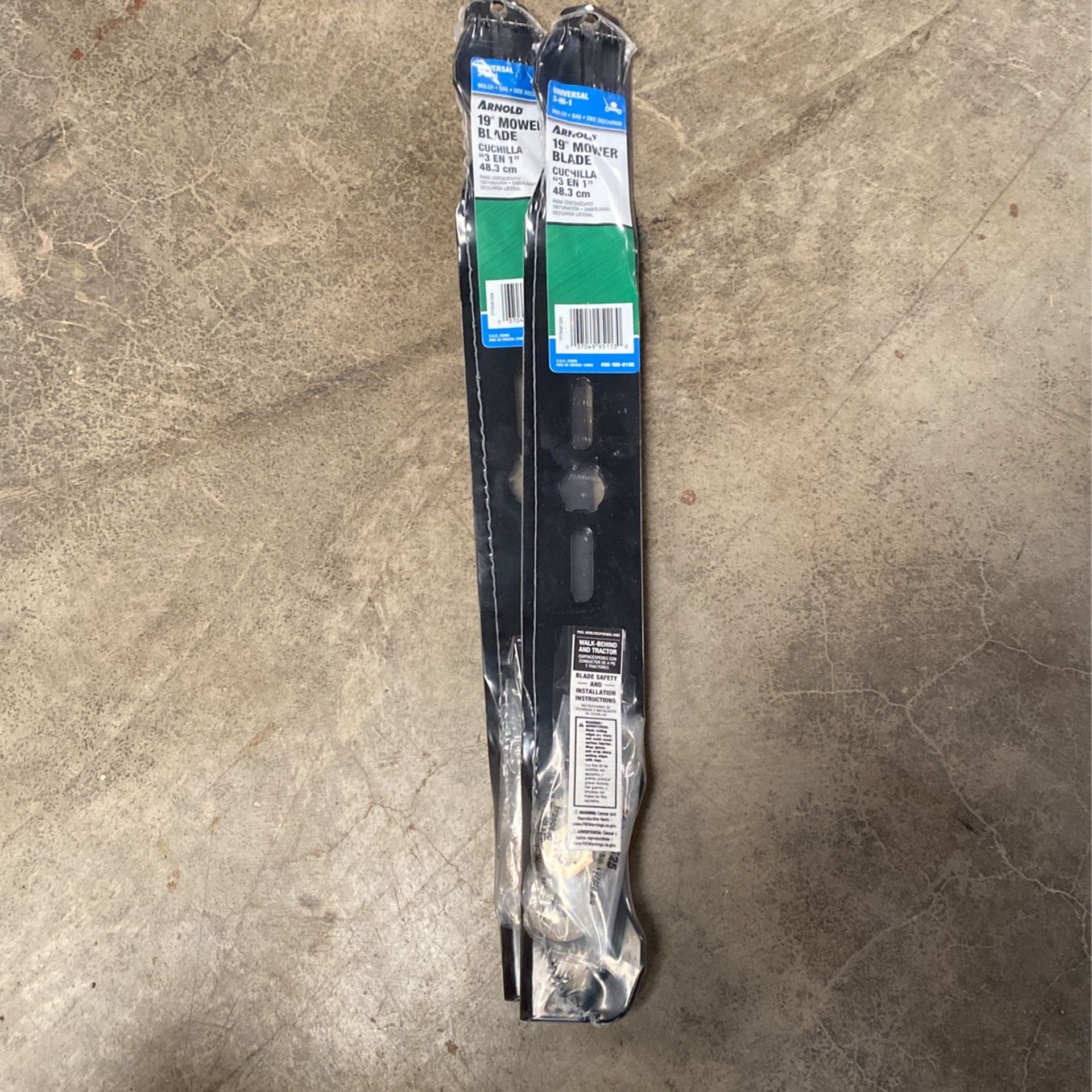 19” Arnold Mower Blades