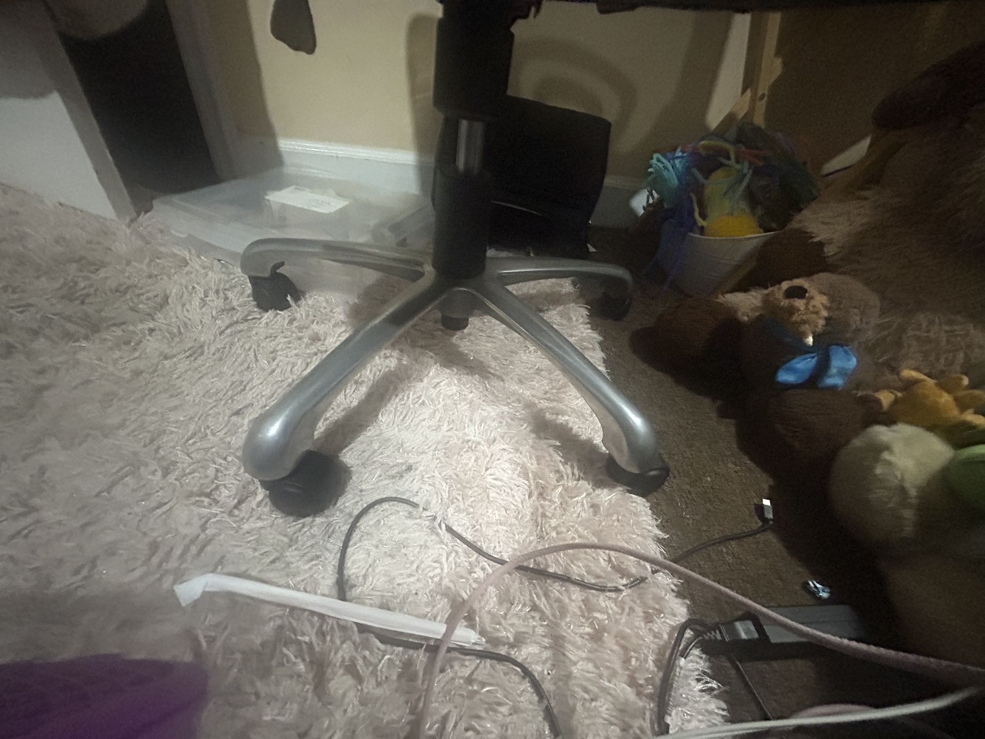 Black Office Swivel Chair