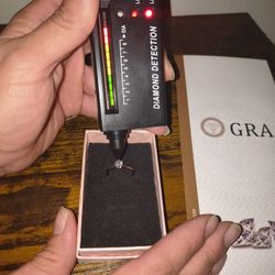 VVS1  Engagement Ring. Real Diamond lab Moissanite 0.5 Carat