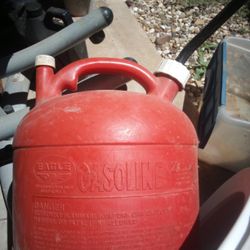 Eagle Model  PG3 Vintage Gas Container 2, 1/2