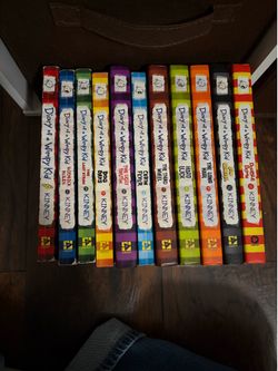 11 Diary of the Wimpy kid books