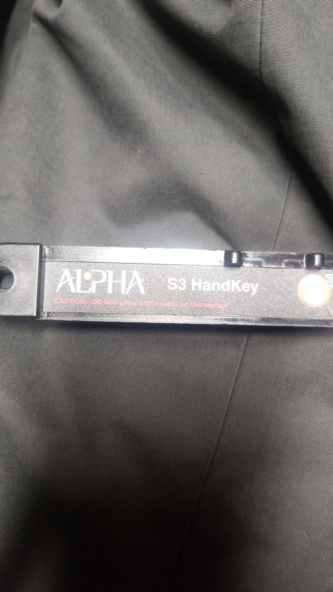 Alpha s3 handkey