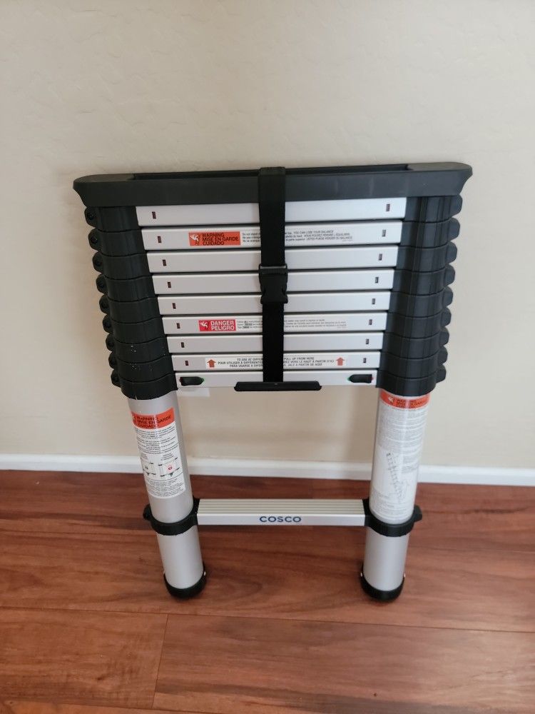 Cosco Telescoping Ladder for Sale in Goodyear, AZ OfferUp