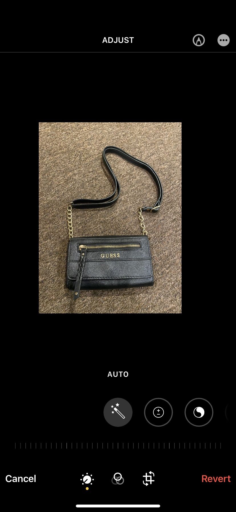 EUC Guess Handbag Purse Crossbody Shoulder Hand Bag Wallet Mini Satchel