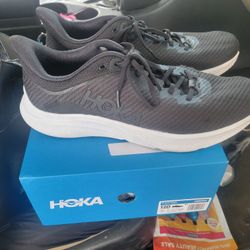 Mens Hokas