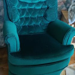 SET OF TWO MCM DARK TURQUOISE CHAIRS. SWIVEL BEAUTIFUL COLOR MUST PICK UP.