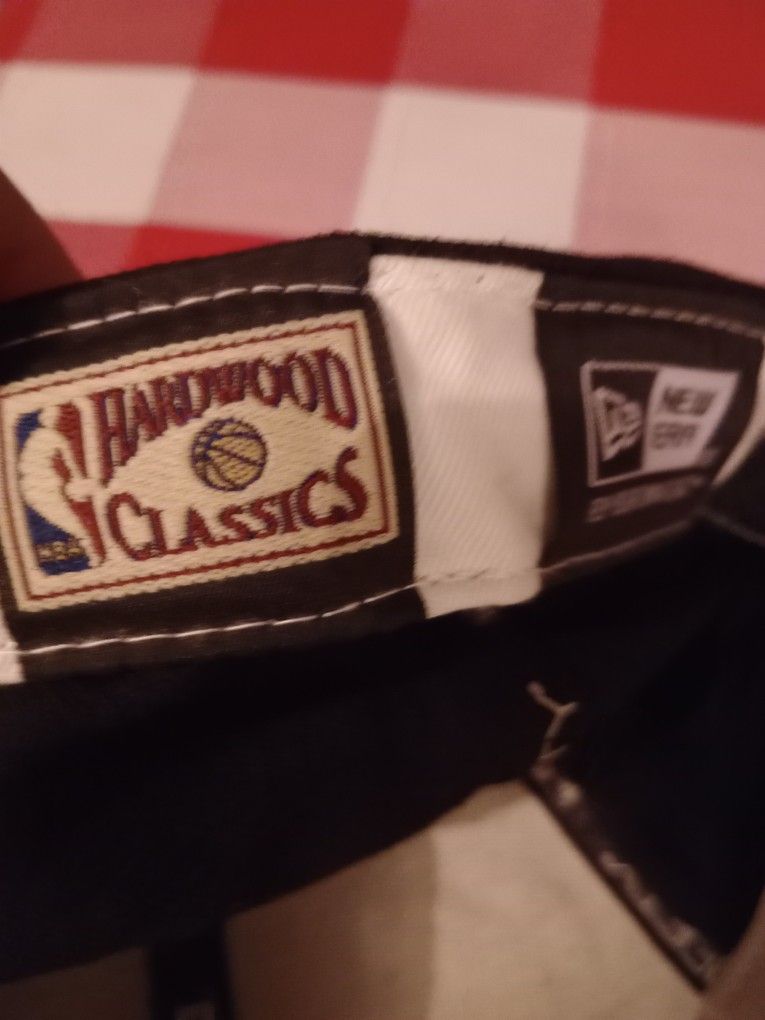 Spurs Fitted Pink And Black Hat Size Is In The Photo $10 Good Condition