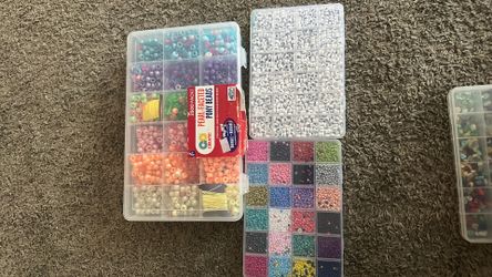 Bracelet making beads and letter beads