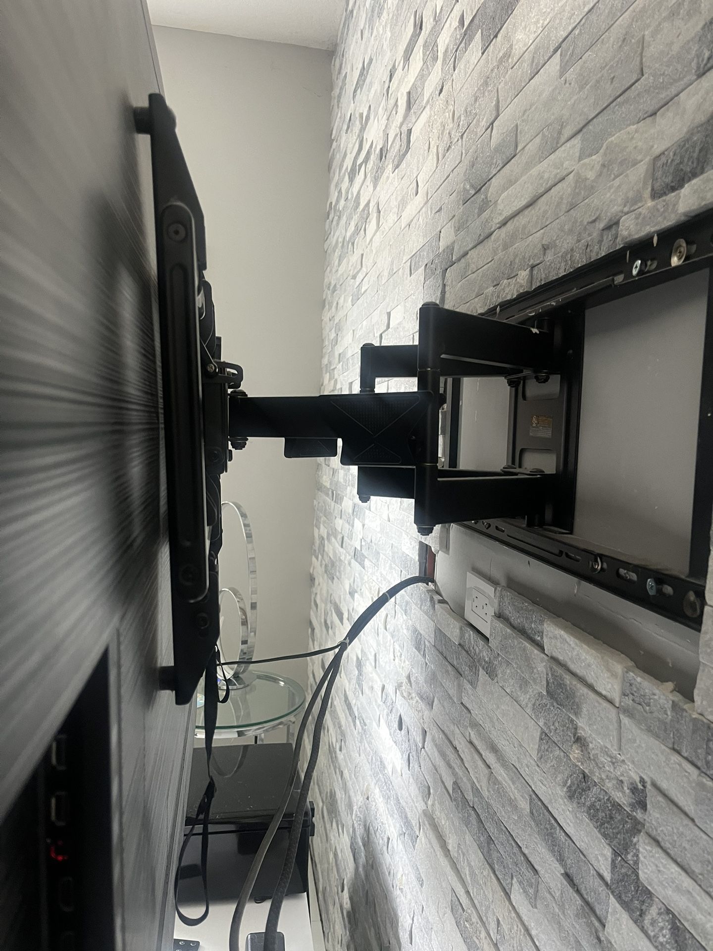 TV Wall Mount Bracket