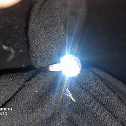 Beautiful  Dimond Ring They Are ZZ  But Beatyfull