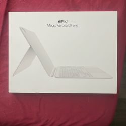iPad Magic Keyboard Folio