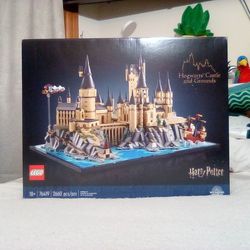 Harry Potter Hogwarts Castle...  Lego