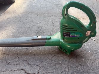Plug in leaf blower and trimmer