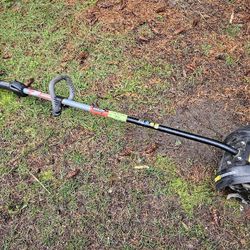 Craftsman WC2200 25-cc 2-Cycle 17-in Curved Shaft Gas String Trimmer CMXGTAMDCS25 Starts First Pull Cultivator Head No Other Attachments Shed Prices F