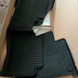 Brand New In Box 2024-25 Hyundai Santa Fe All Weather Floor Mats