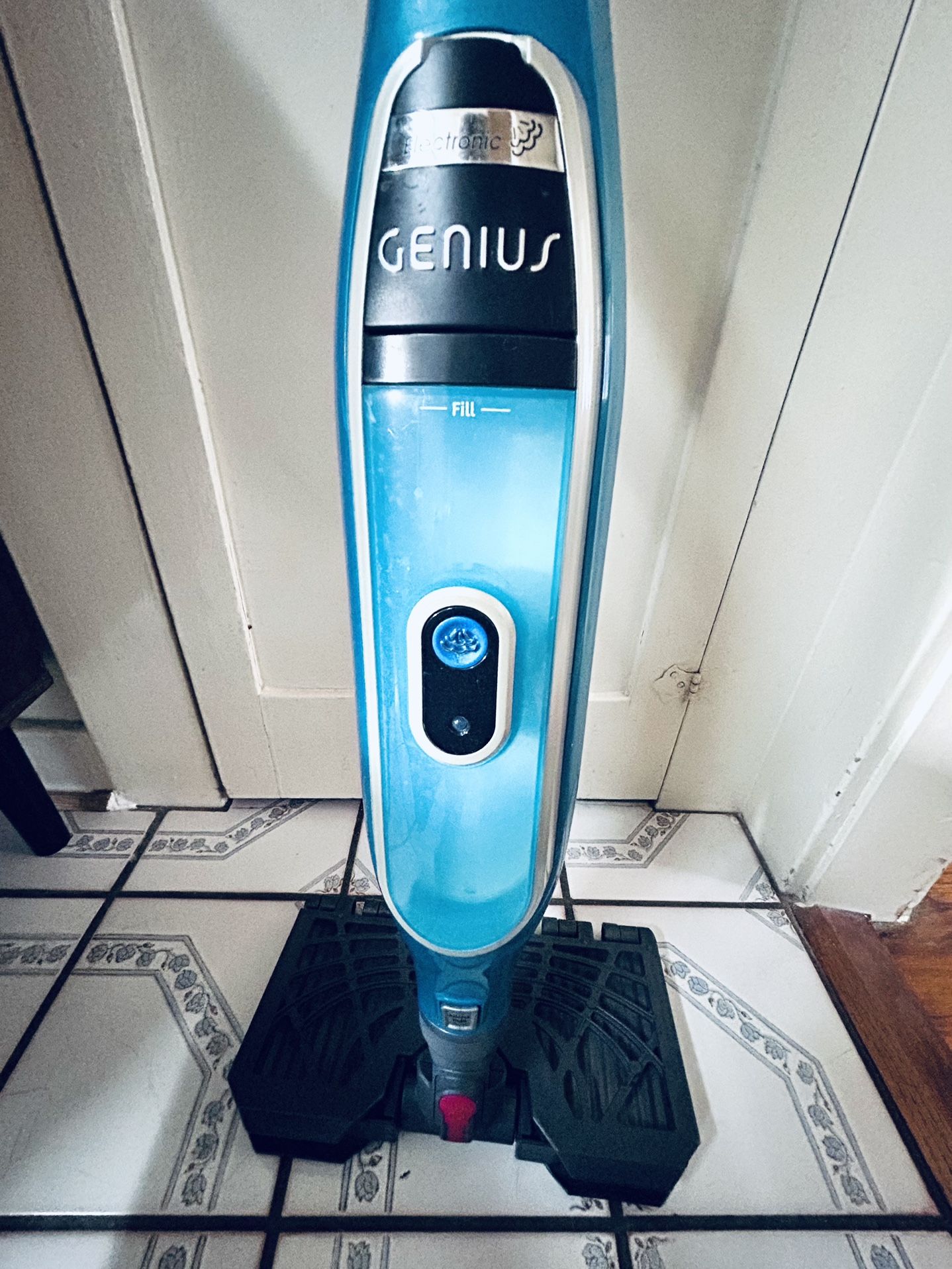 Shark Genius Steam Pocket Mop System
