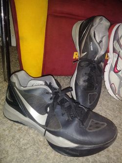 Nike shoes